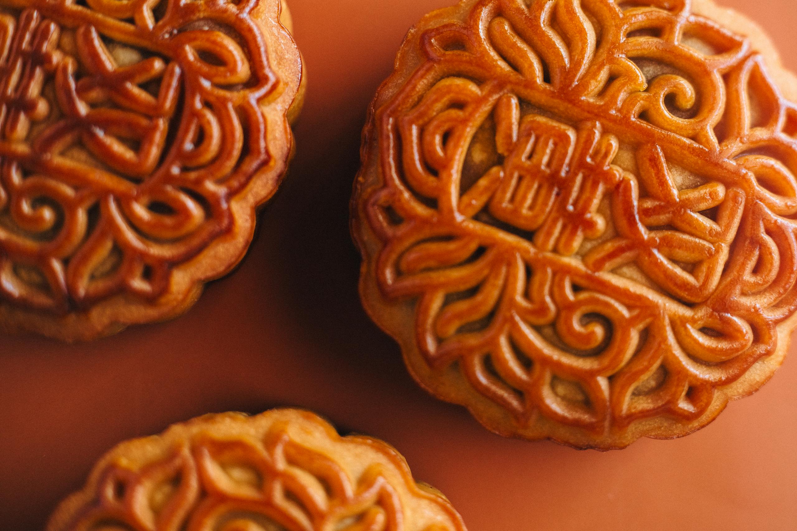 Mid-Autumn Festival 2025: When Asia Goes Absolutely Moon-Crazy (And Why You Should Too)